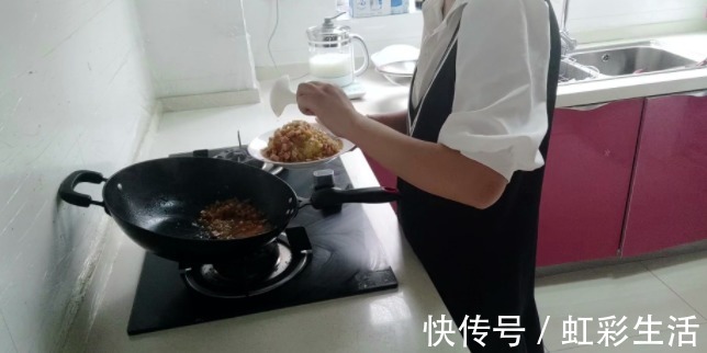 茄子|好吃的土豆泥,仅仅只需要土豆蔬菜和火腿,想吃就快来跟我一起做