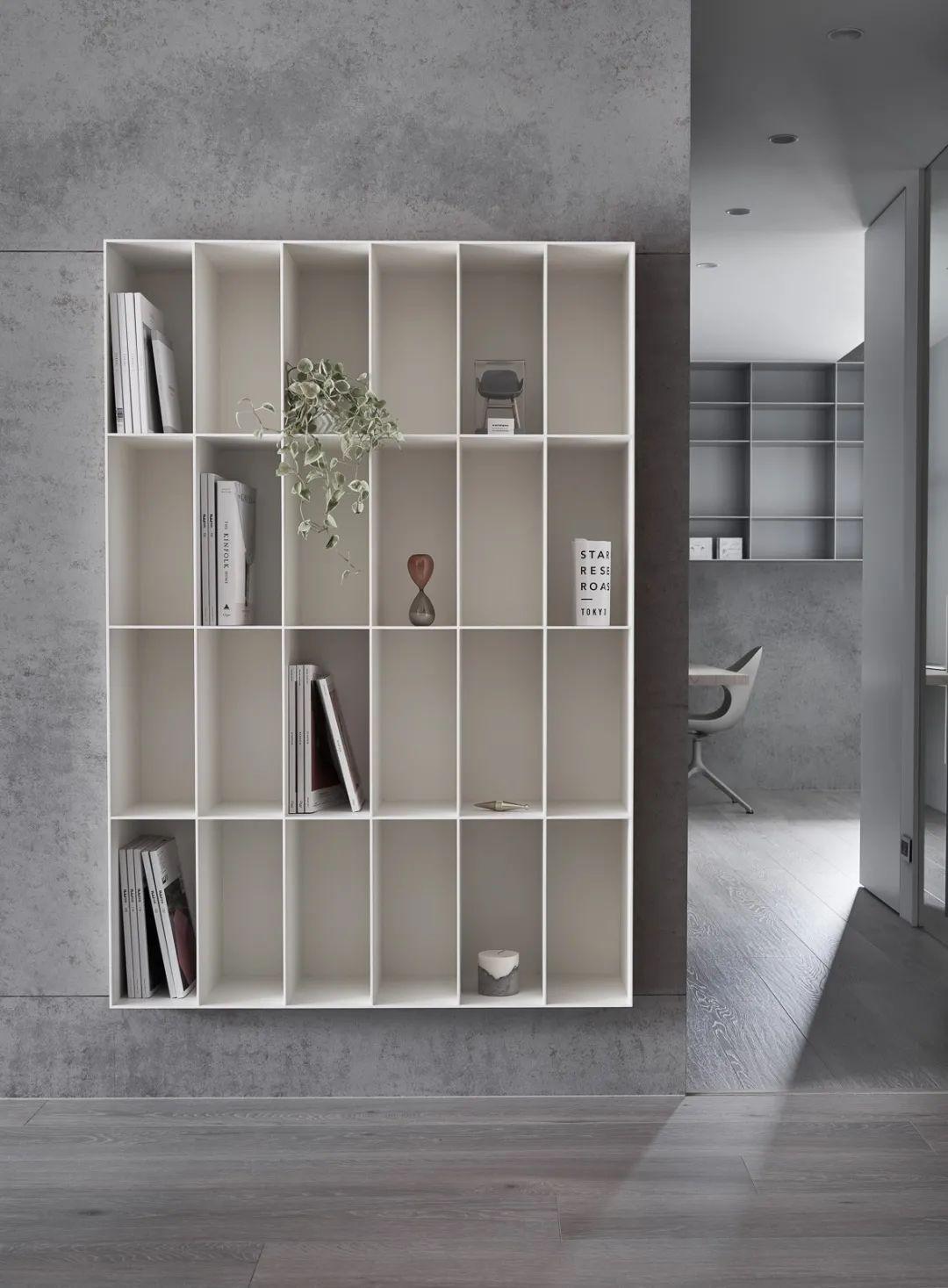 床尾处|100㎡简约工业风,低调安静的水泥灰,装出别样高级的美