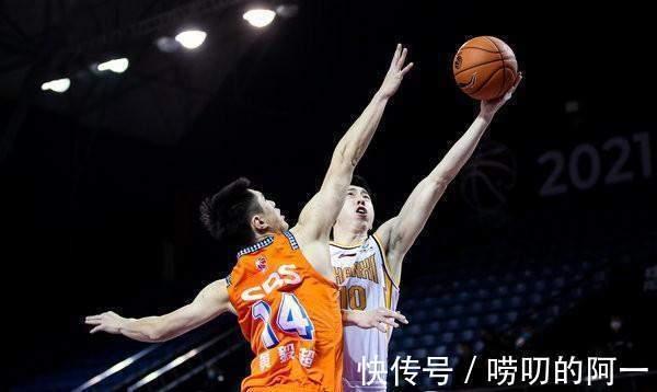 CB第二阶段首轮结束,CBA积分榜排名情况如何?一个字:“乱”