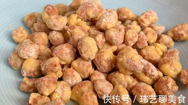 鸡蛋|往花生里打2鸡蛋,不需要油炸,吃一口嘎嘣脆,过年招待客人特棒