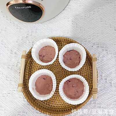 快乐减脂｜低卡紫薯小蛋糕（无面粉版）