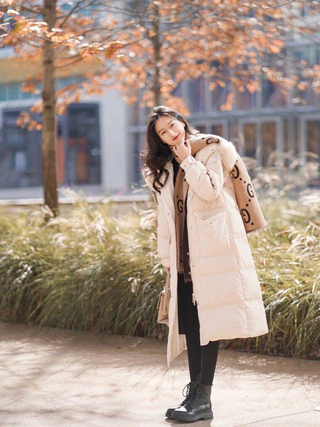 保暖|又一次被博主惊艳了,冬日穿搭简约大方,竟然那么迷人