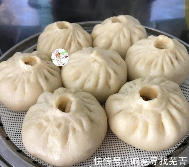 香辣白菜粉丝包子！