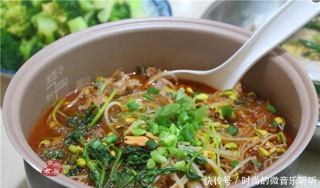 父亲过生日在家里聚餐，我下厨做了8菜1汤，分量十足又实惠