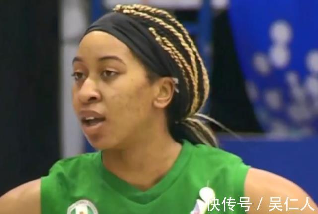 李月汝|90-76!中国女篮开门红,李梦6三分横扫非洲冠军,基本锁定世界杯