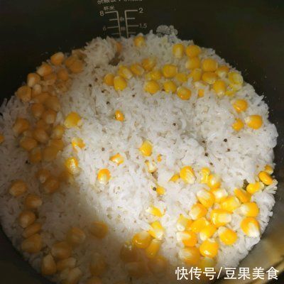 玉米汁|餐桌上最有人气的家常菜之玉米饼