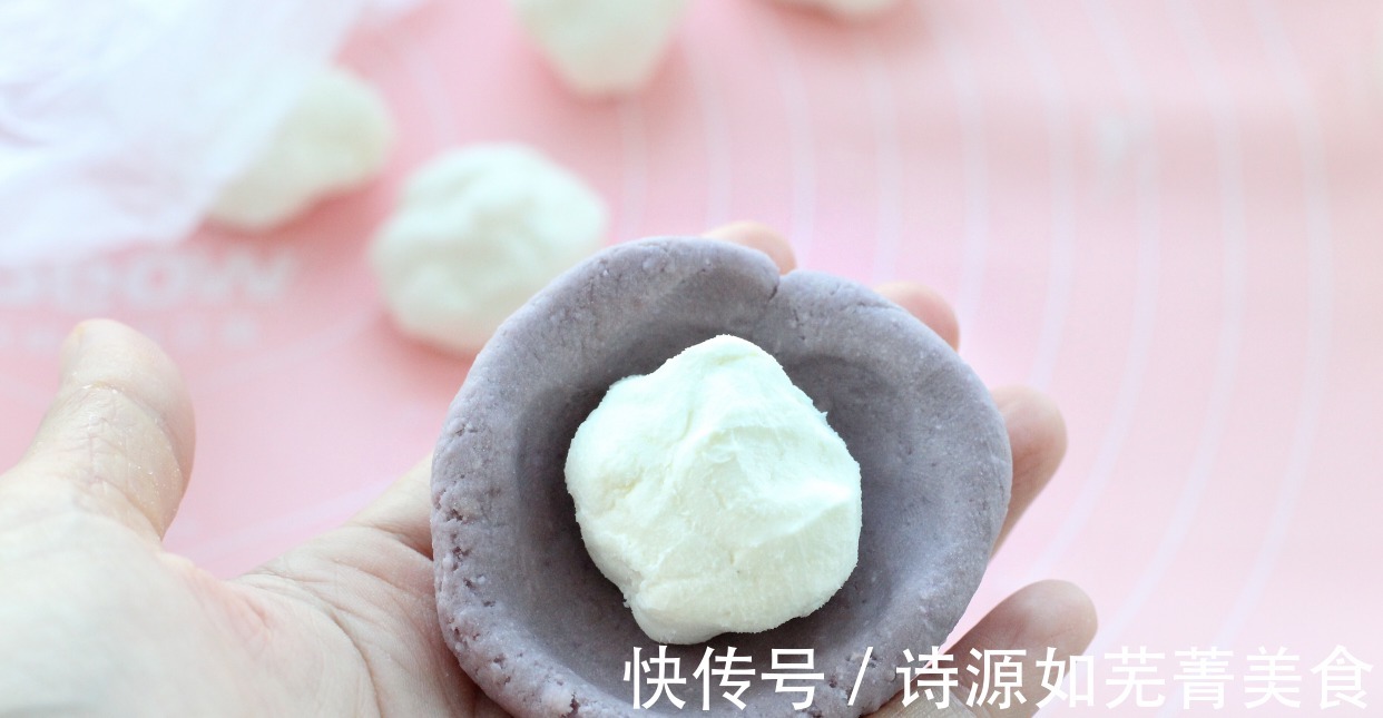 芋头|月饼界高颜值天花板，不用烤箱小白也会做，健康营养吃起来不腻人！