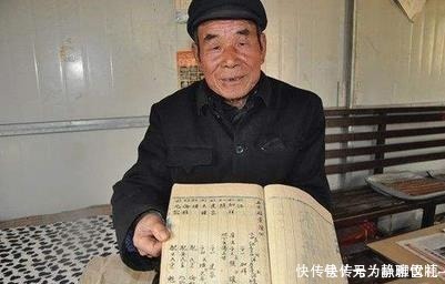 方腊|他年近八旬,自称宋江后人,别人不信他翻出族谱,结果证据确凿