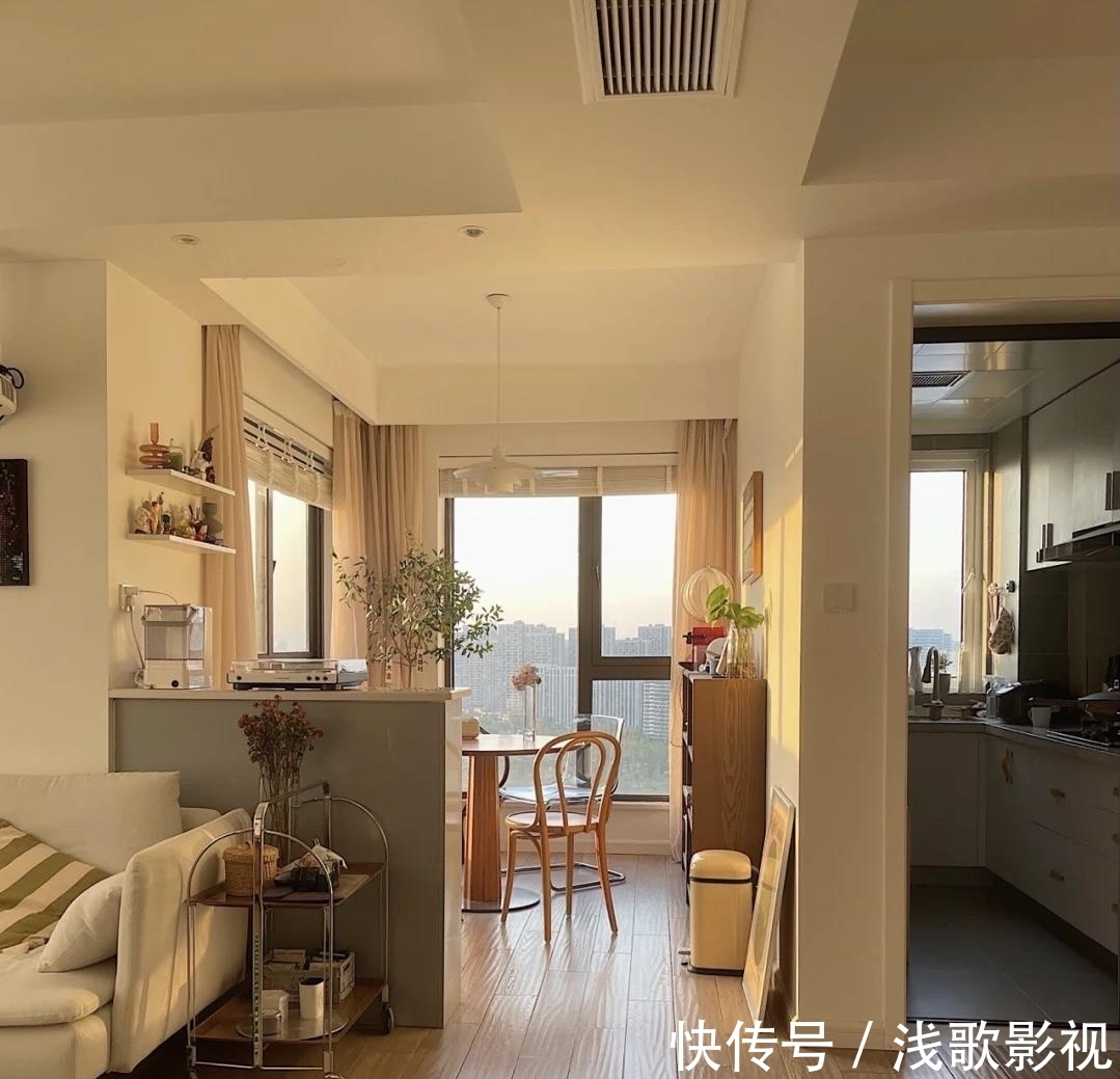 吧台|业主80㎡的西边套,装下来花费30万,三房改两房,就一个字“值”