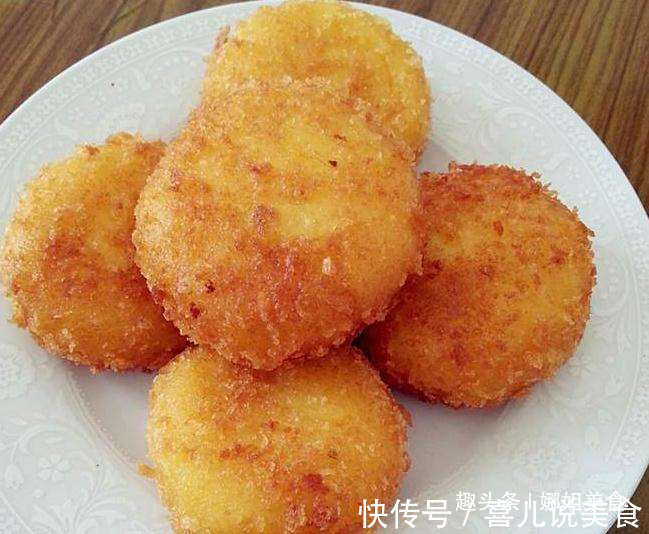 红薯别再煮着吃,做家人爱吃的脆皮饼,外酥里嫩,一锅不够吃