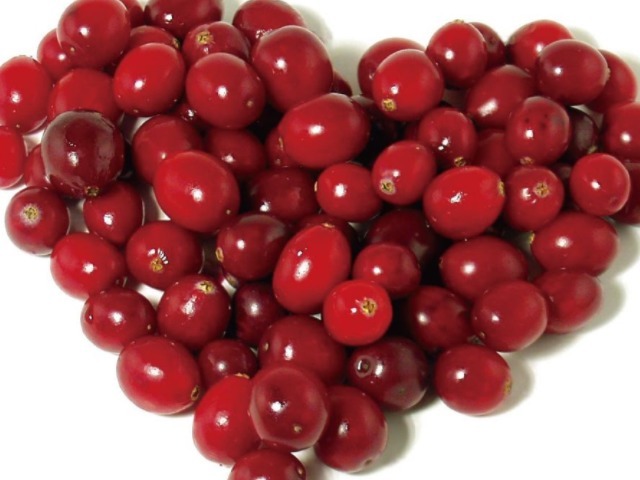 蔓越莓|女人来大姨妈的时候,4种水果使劲吃,不仅刮油还可以清理子宫