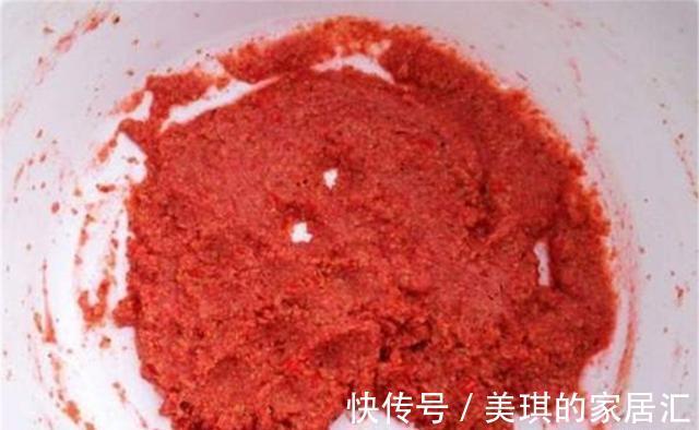 动态|钓鱼技巧：提升鲫鱼的咬钩量，“颜色”和“动态”都不可或缺