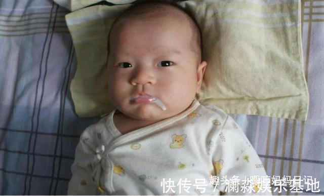 喂养|宝宝因过度喂养导致脾胃受损,宝宝出现4种表现,就不要喂了