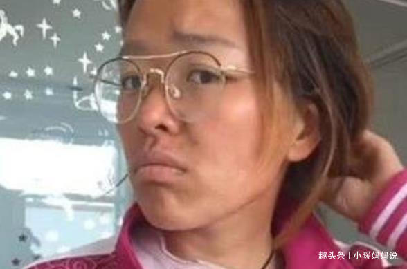 老公|二胎妈妈参加女儿幼儿园活动,竟被老师错认成奶奶,老公更是嫌弃