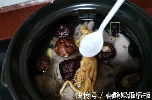 鸡肉|它和鸡肉是绝配，有钱人常吃，大补营养极高，家里有条件买点炖汤