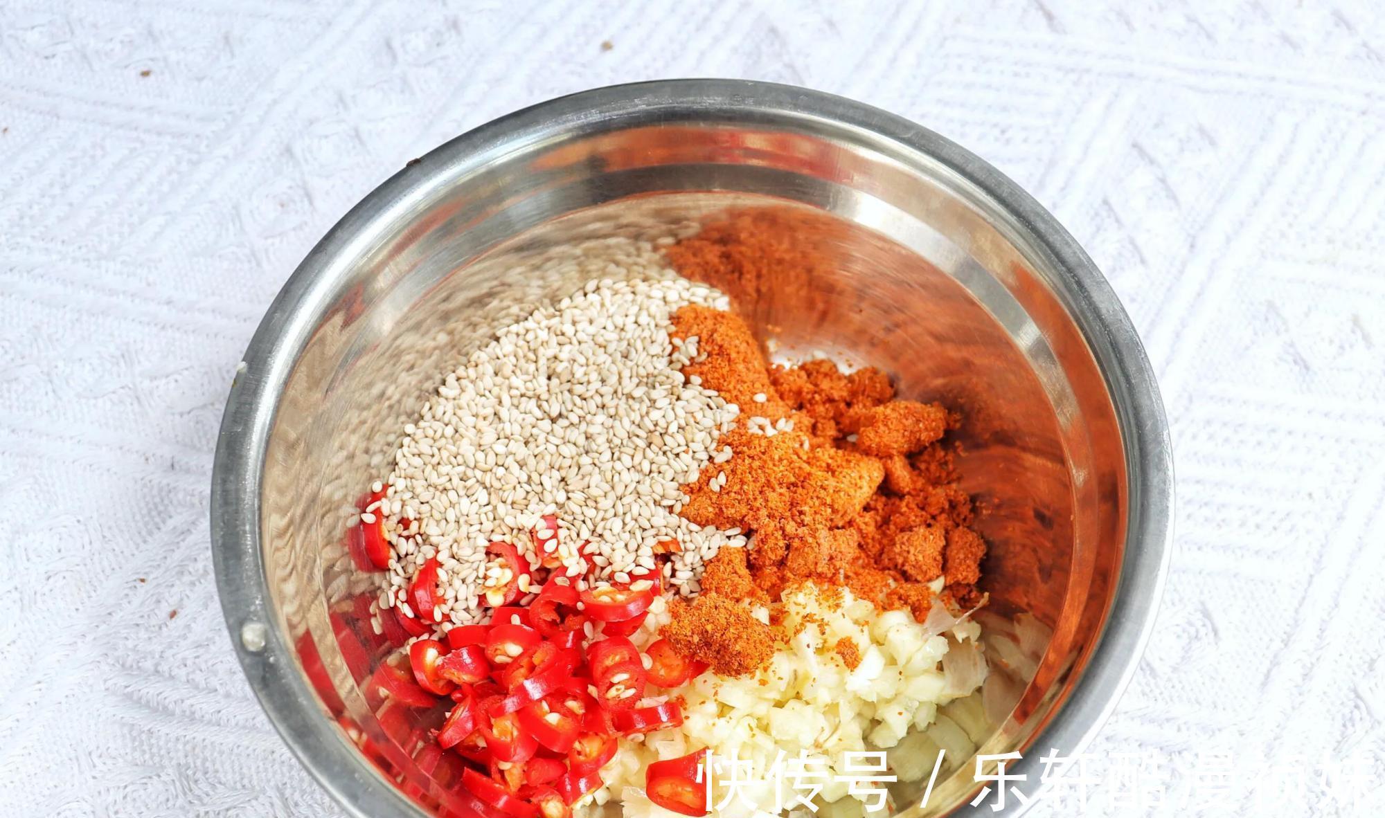 麻酱汁|立秋后，天热没食欲，试试这道懒人美食，一煮一拌，比火锅还过瘾