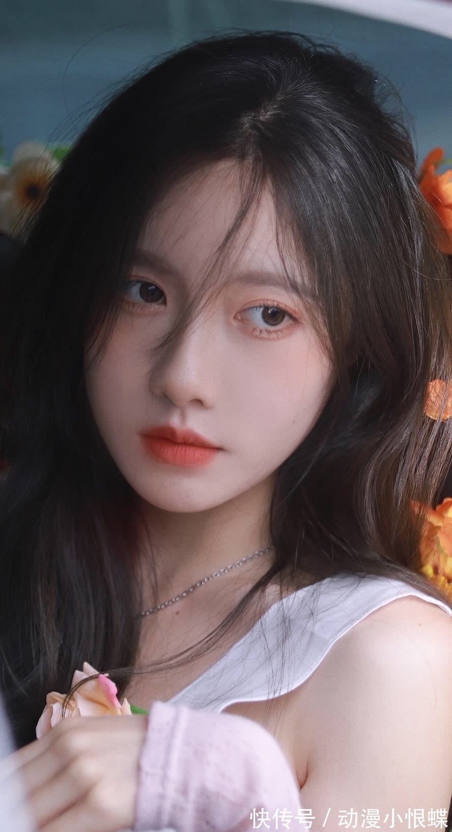 377——美女壁纸丨夏日炎炎,有你超甜