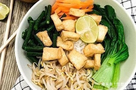 健康饮食|216斤大叔每天做2分钟平板支撑，坚持做1个月，身材会有多大变化