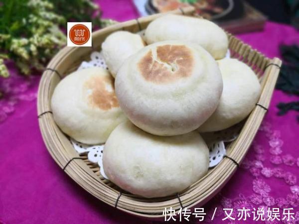 馒头|第一次这样做的馒头，松软香甜，一次吃5个还不够！