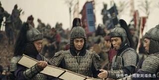 认罪|岳飞为何听狱卒的话认罪？他临死前在狱壁上写8个字，道破真相