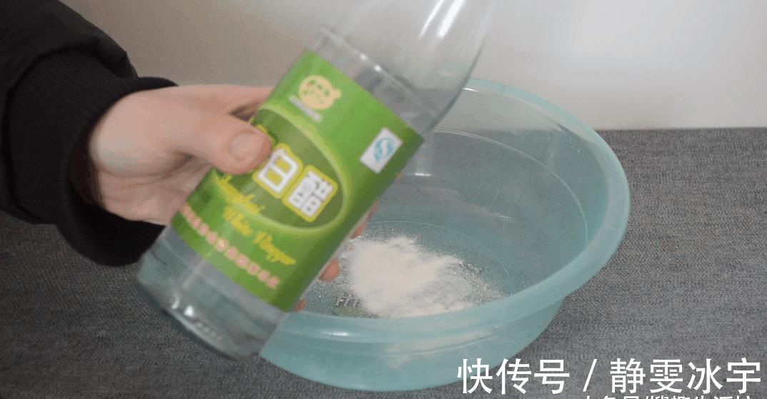 厨房抹布又脏有油难清洗 教你一招用它泡一泡, 抹布比毛巾还干净