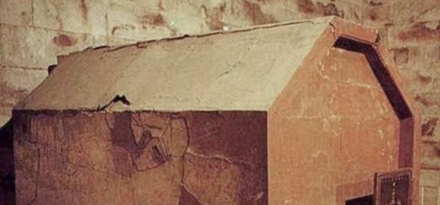 皇室成员|在古代,皇帝驾崩后为什么会“停尸”一段才入土不怕腐烂吗