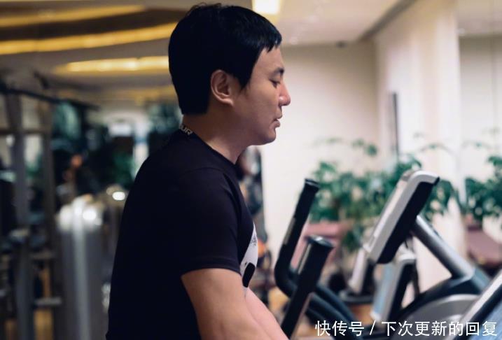 《中餐厅》收官两年后,杨紫新综被曝将袭,看清搭档阵容不淡定了