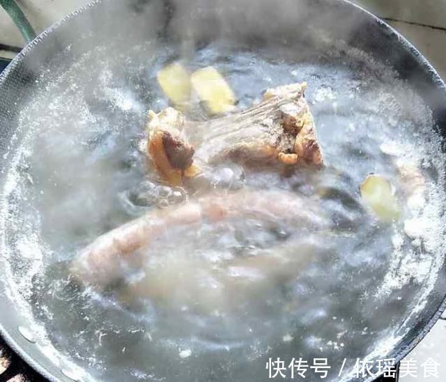 炒腊肉又干又硬？错在第1步，下锅前多做1步，香软有嚼劲，好吃