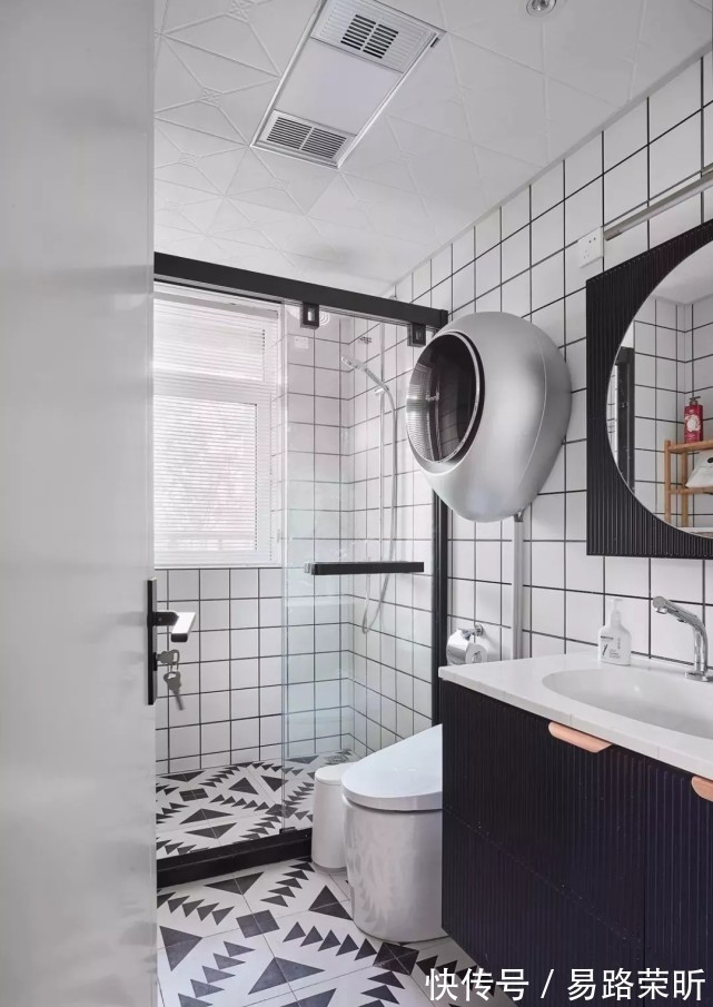 通透明亮|平淡无奇的89㎡小户型,将其客餐厅全开放,瞬间变得美貌又明亮!