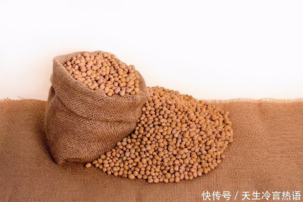 补气|女性不想老,建议吃三种食物,排毒养颜,补气抗衰