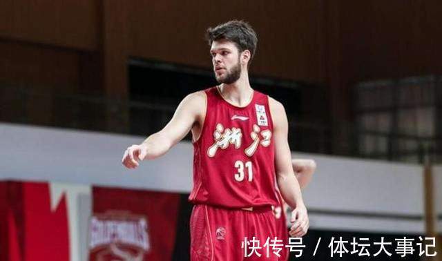 cb1日CBA前瞻,郭艾伦缺阵,辽宁胜青岛,跑轰对攻,吴前带队赢球