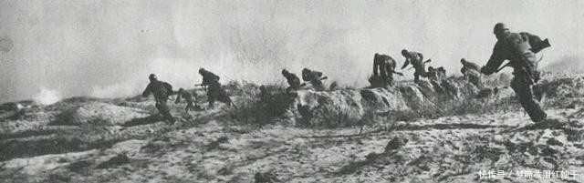 挨打|意大利军队“逗比操作”：趁德军打法军，结果偷袭不成反挨打