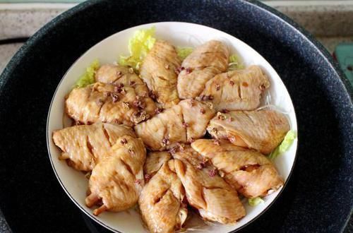 每次做此菜，筷子就没离开过，入味又解馋，好吃到停不下来