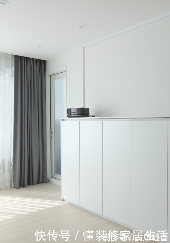 小夫妻|韩国小夫妻只扔不买,145㎡新房做精简装修,全屋干净得不像话