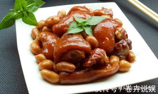 白玉菇|请客吃饭别再去外面，精选十二道家常菜，简单又体面，够你用一年