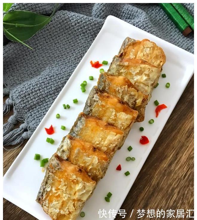 炸带鱼|在家炸带鱼时,别直接下油锅炸,多加2步,带鱼酥香入味不粘锅