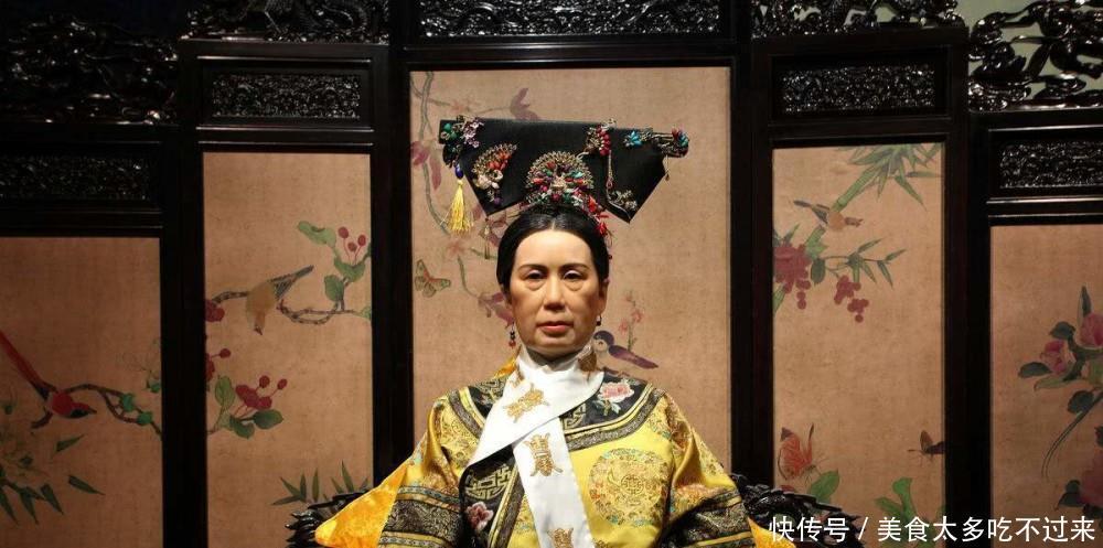 厕所|慈禧在上厕所时，为何要宫女口里含着水站在旁边！