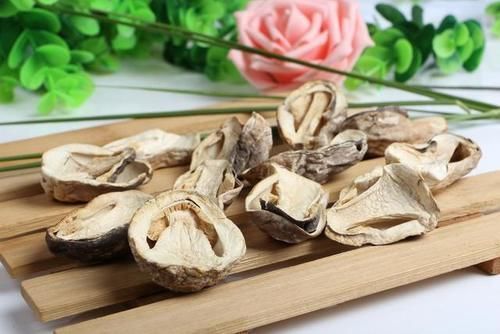 排毒|女人不想老太快,常吃三种食物,排毒美容,养护血管,有益健康