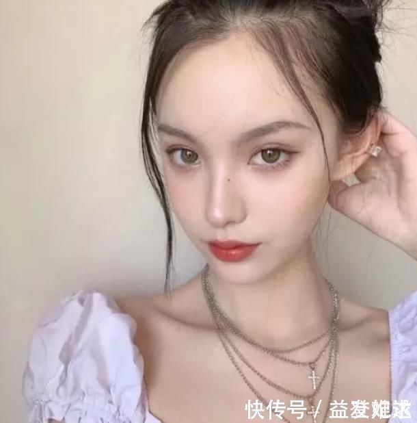 发型 小仙女“发际线”上移,多因偏爱这“3发型”,难怪异性缘为0