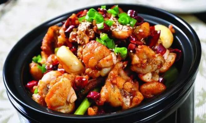 味道鲜美的家常美食,吃一口口感饱满,非常好吃下饭不上火