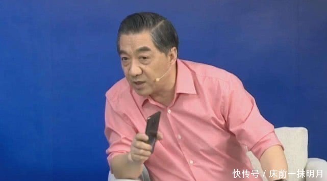 舌根$他是北大才子,为练习发音特意切割了舌根,如今成家喻户晓的专家!