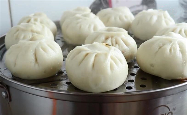 好吃|想吃包子不用出去买,教你这样做更营养,包子松软好吃,不塌陷
