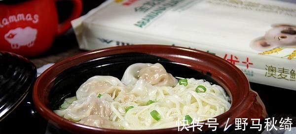 朋友|外国朋友吐槽中餐吃不饱，看了他点的菜后我笑了：能吃饱就怪了