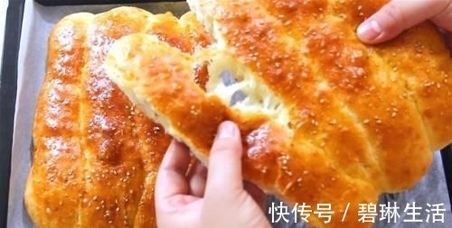 烤盘|懒人面包做法,不用揉面,更不用揉出膜,面包一样柔软拉丝