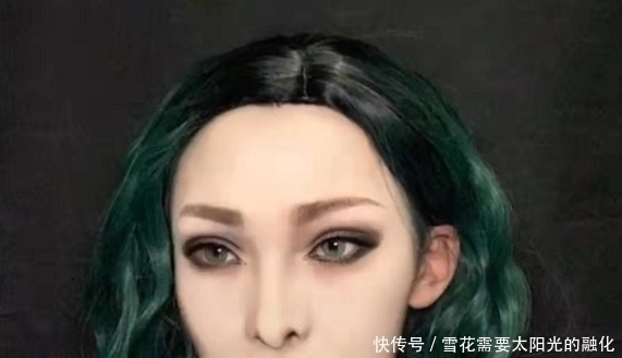 大神|小哥哥仿妆“北极星”走红,开头:谁信啊?成品:大神受我一拜!