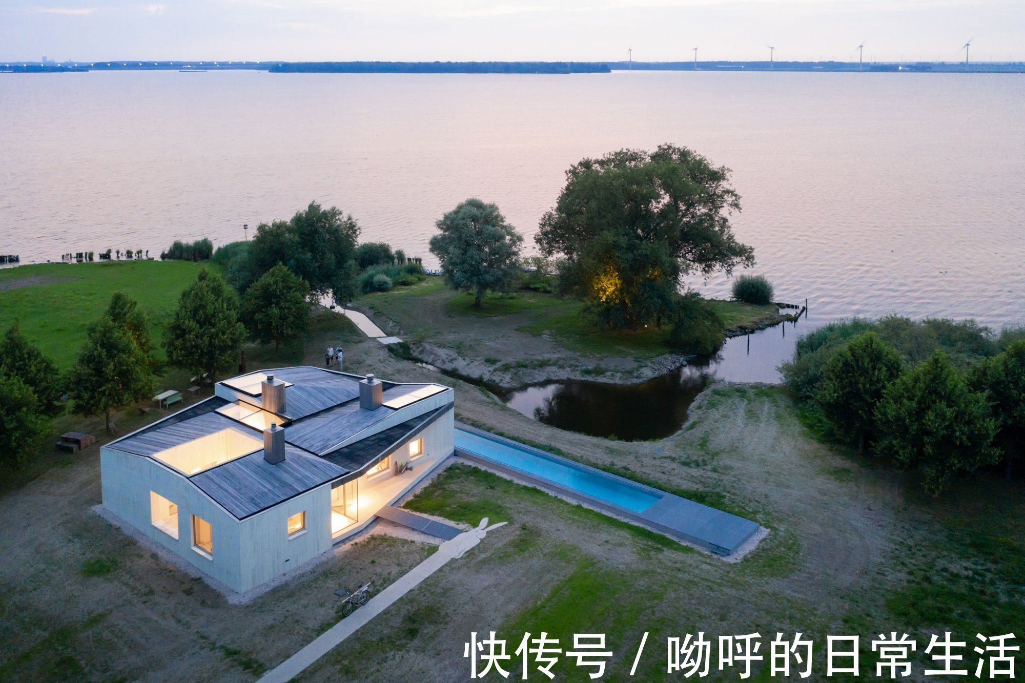 混凝土|2021年BNA最佳建筑奖：德科特·范·沙伊克设计极简主义住宅