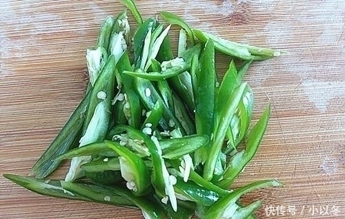 抗皱纹|天然“黄体酮”被找到,女性常吃,美白抗皱纹,50岁不显老