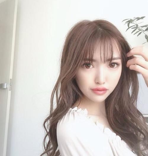 为什么日本女生皮肤不开美颜也很好?她们坚持4件事,真挺细节的