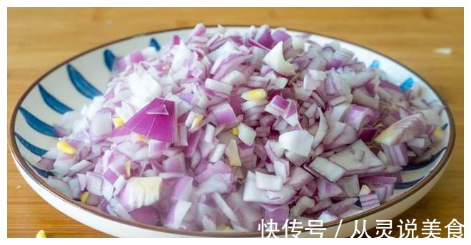 这才是包子的正确做法，配料步骤详细讲解，个个松软不塌陷，好吃