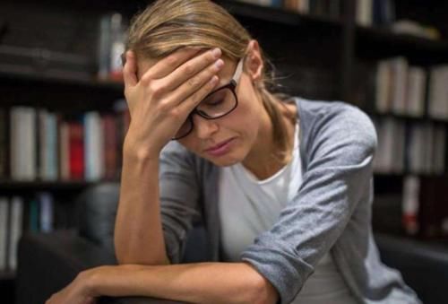 给女性的建议：3个好习惯延缓衰老，若能长坚持，面部饱满人年轻